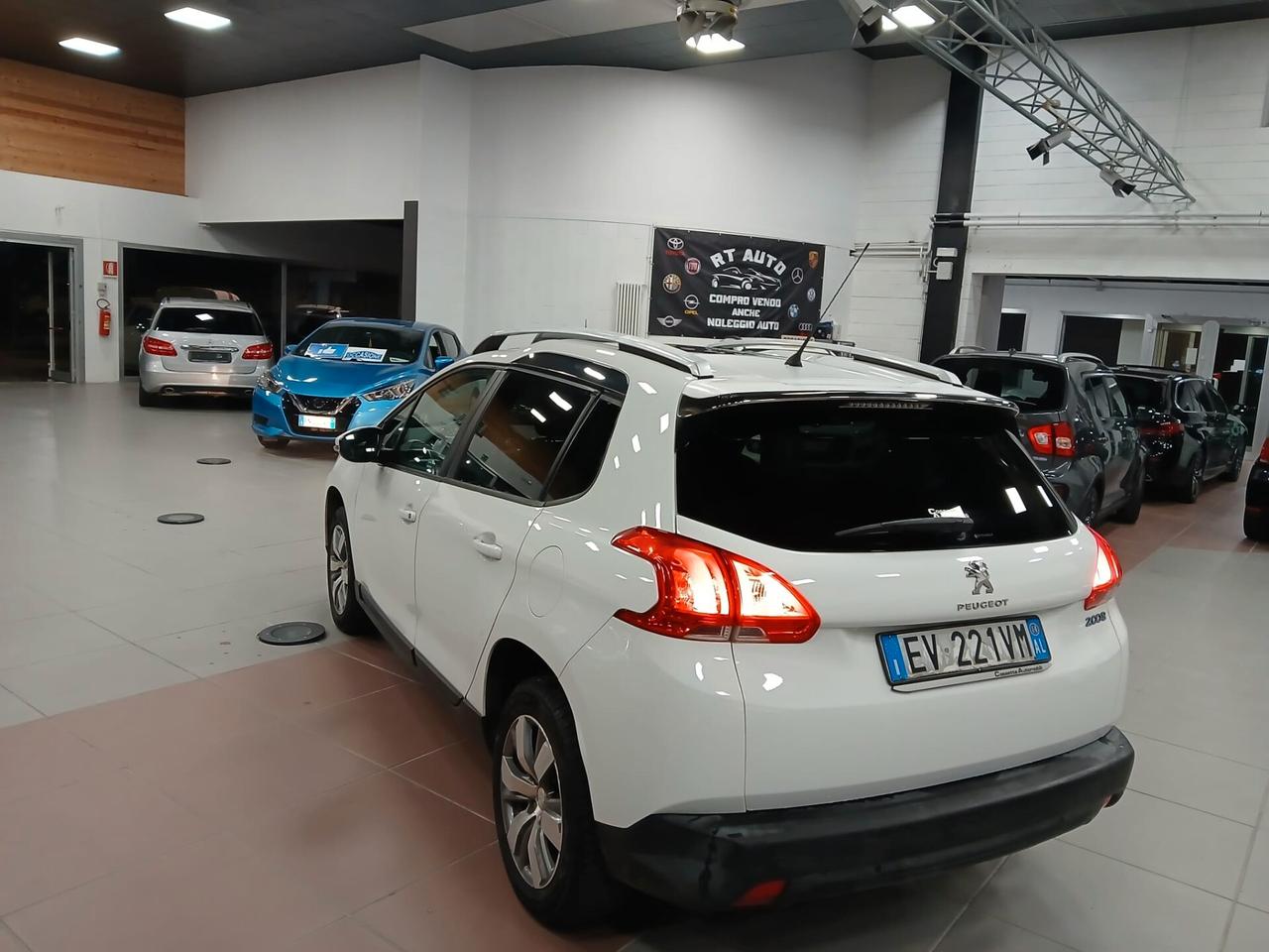 Peugeot 2008 PureTech 82 Allure