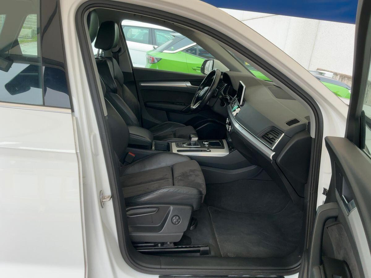 Audi Q5 2.0 TDI quattro S tronic Business