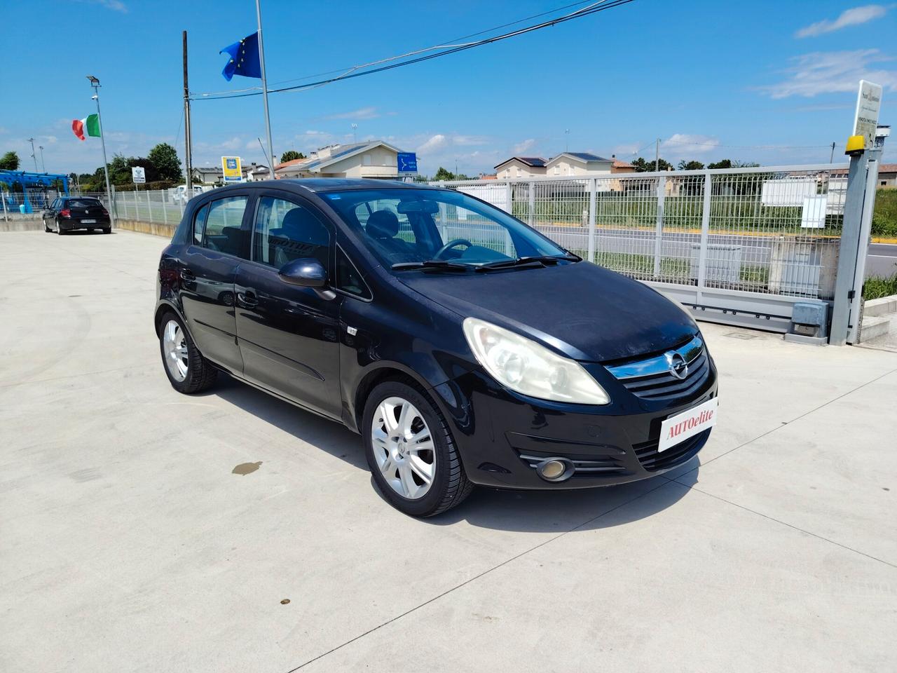 Opel Corsa 1.0 12V 5 porte Enjoy