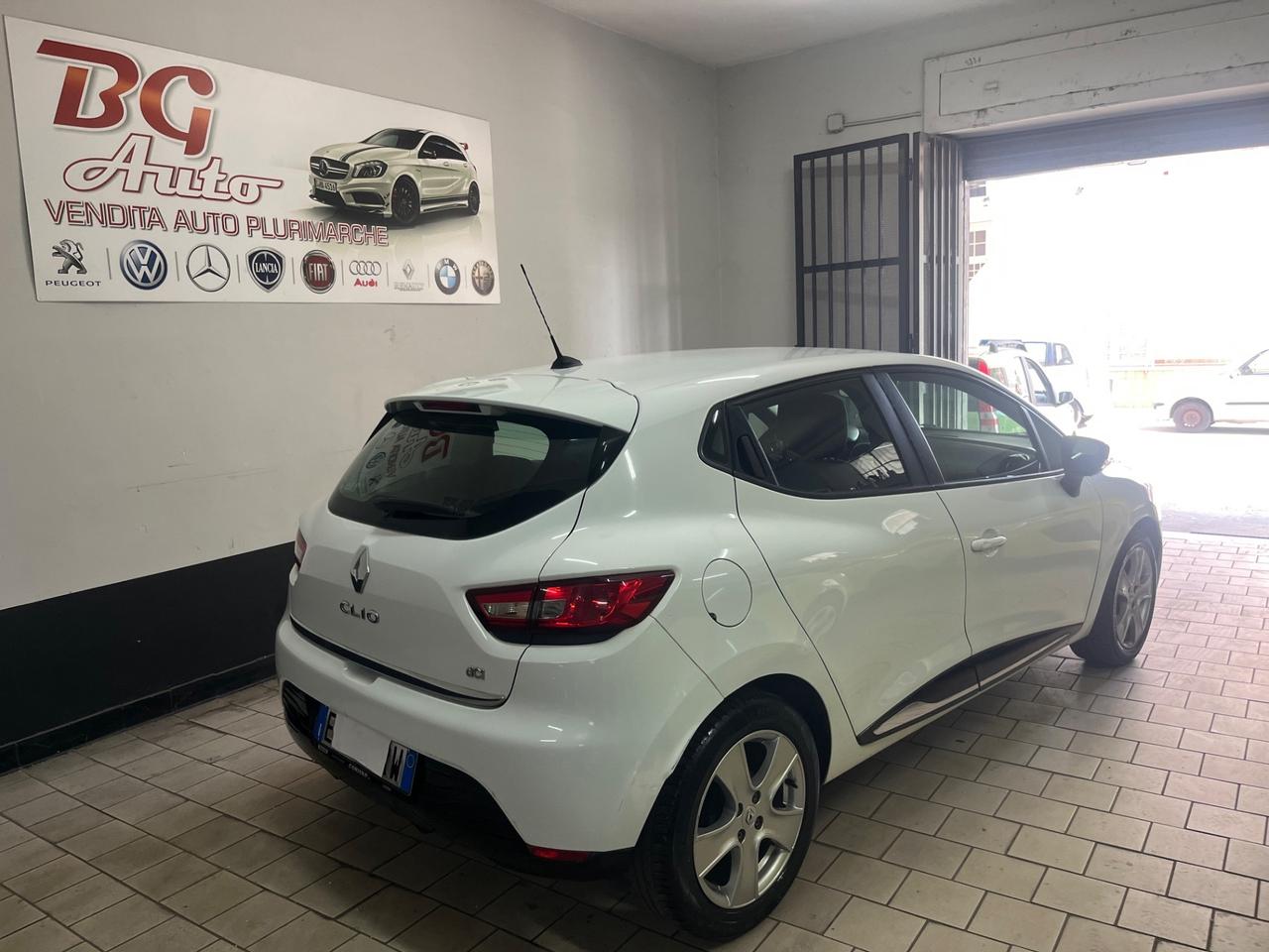 Renault Clio 1.5 dCi 8V 75CV 5 porte 2013