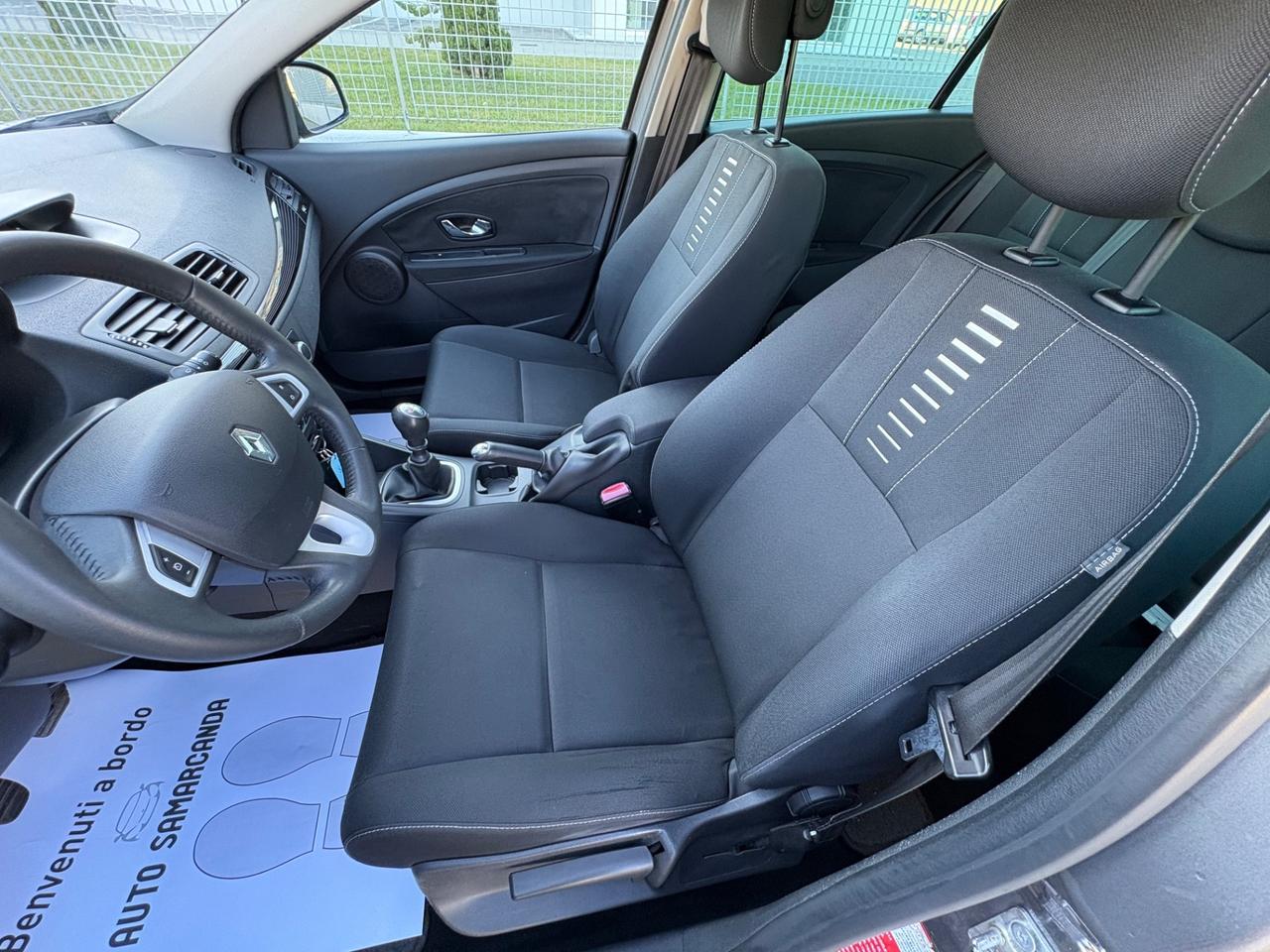 Renault Megane 1.5 dCi 110CV 2012