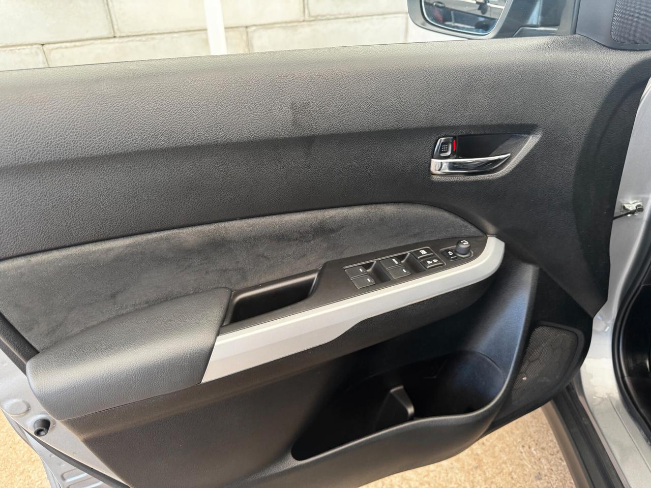Suzuki Vitara 1.6 DDiS 4WD AllGrip V-Top