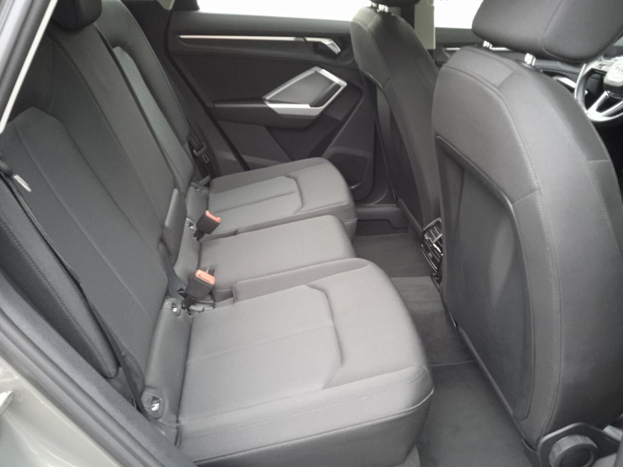 Audi Q3 35 TDI S tronic Advanced