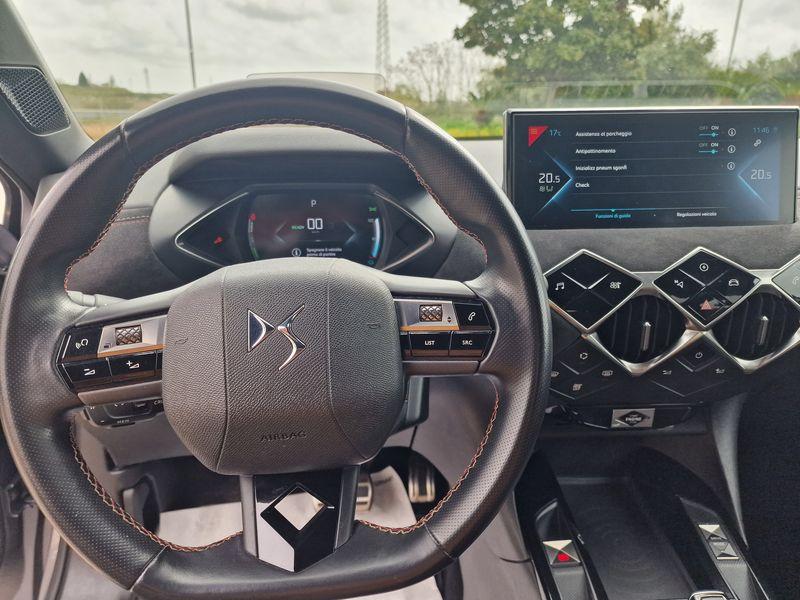 DS DS3 2019 Crossback - DS3 Crossback 50 kWh e-tense Performance Line