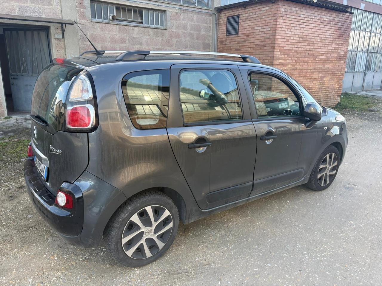 Citroen C3 Picasso 1.6 HDi 92 cvExclusive Cinema 2015 152.000 KM
