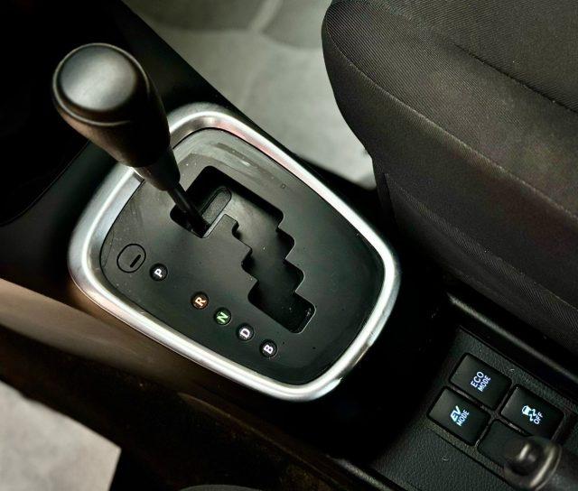 TOYOTA Yaris 1.5 Hybrid 5 porte Trend 'Grey Edition'