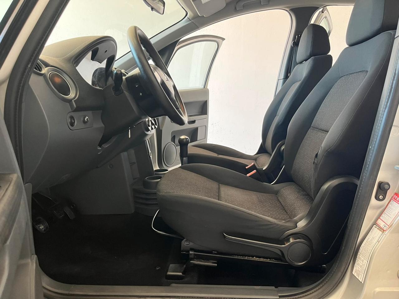 Mitsubishi Colt MITSUBISCHI 1.1 BENZINA