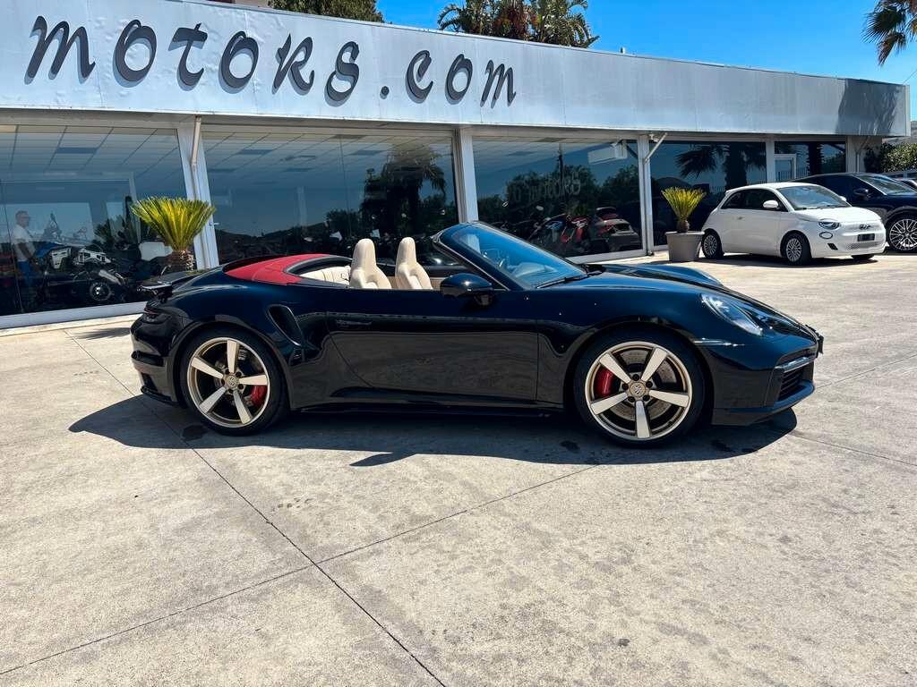 Porsche 911 Turbo Cabriolet 2024 / KM 23.000 IVA ESPOSTA Tua a solo 2.159 Euro al mese