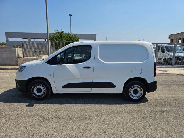 TOYOTA Proace 1.5D 100CV S&S PC-TN Furgone Active