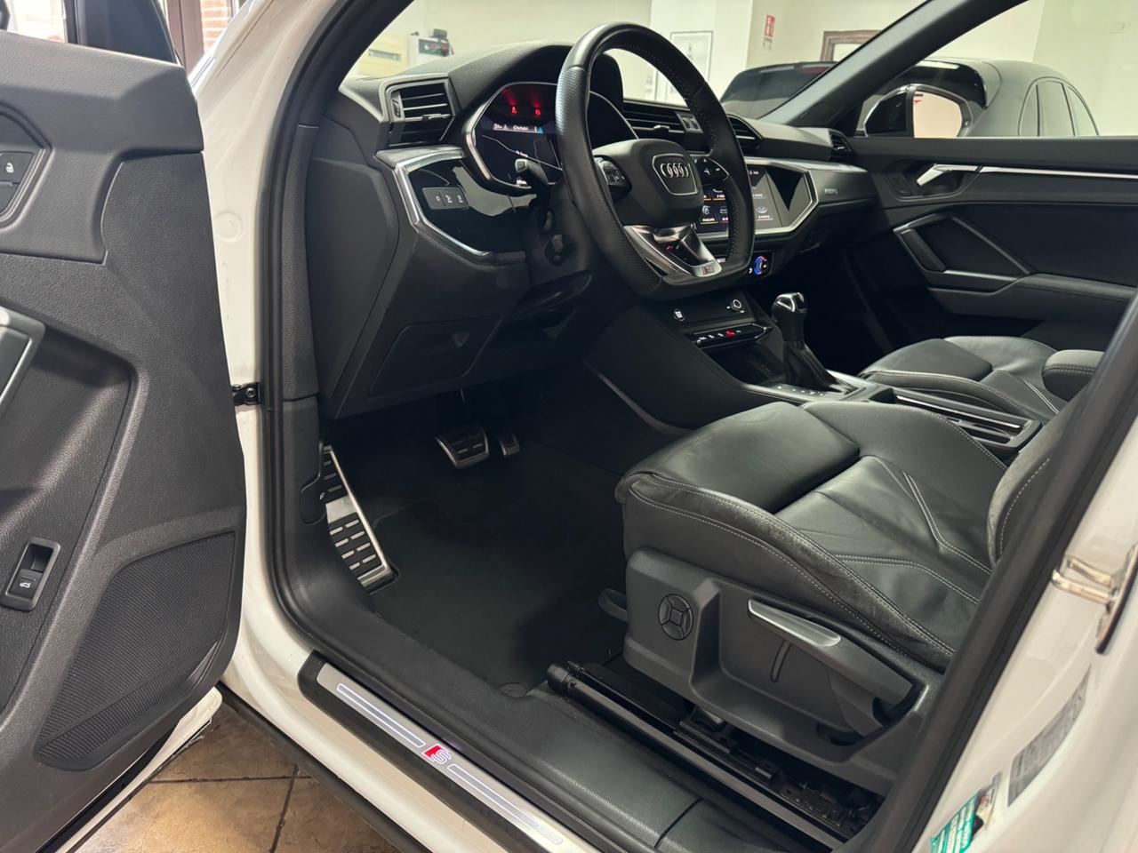 Audi Q3 SPB 40 TDI quattro S tronic line edition