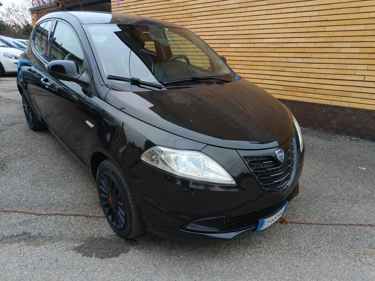 Lancia Ypsilon 1.2 69 CV 5 porte Elle