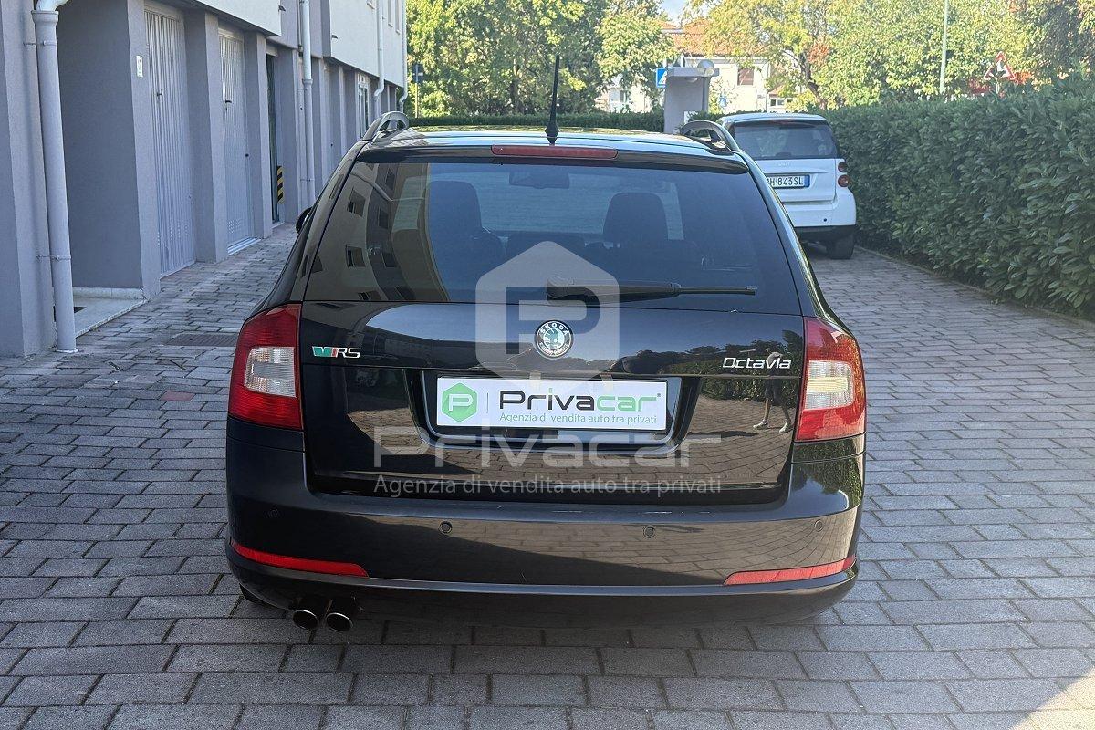 SKODA Octavia 2.0 TDI CR F.AP. Wagon RS