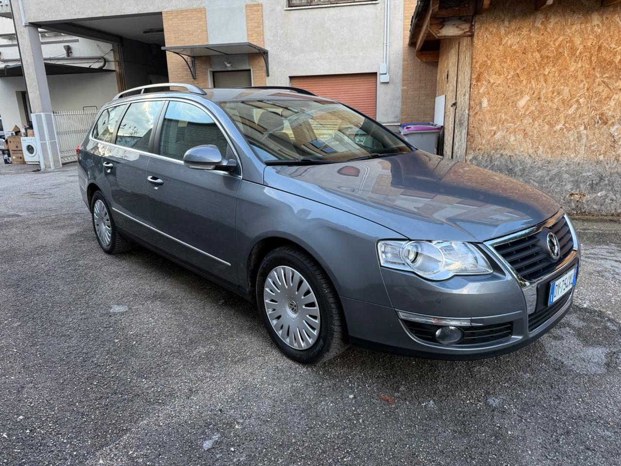 Volkswagen Passat 2.0 TDI Var. Highline