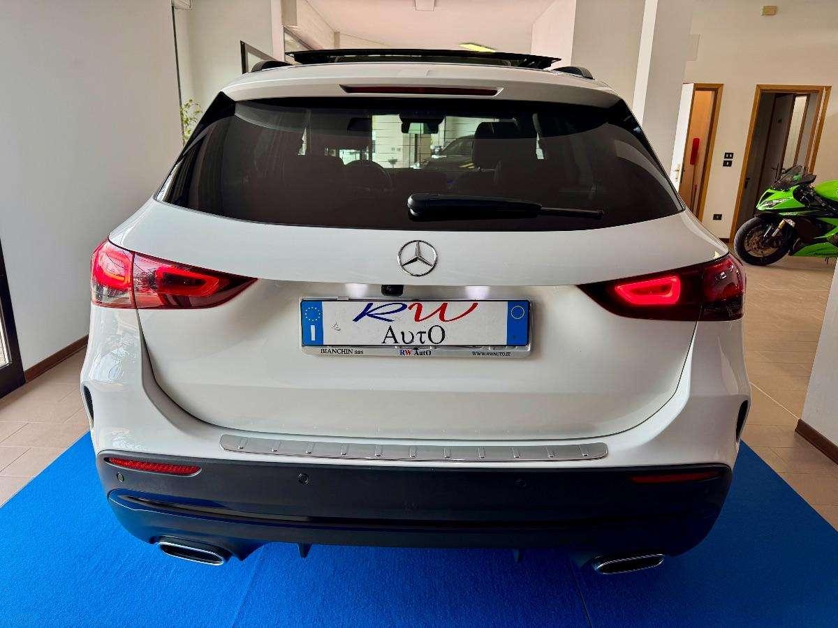 Mercedes-Benz GLA 200 d Automatic 4Matic Premium