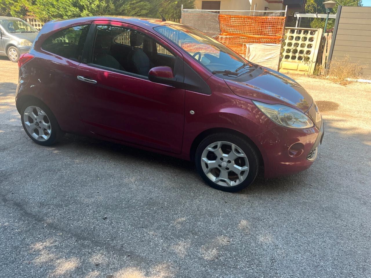 Ford Ka 1.2 69CV TitaniumKm 100.00NeoPatentati