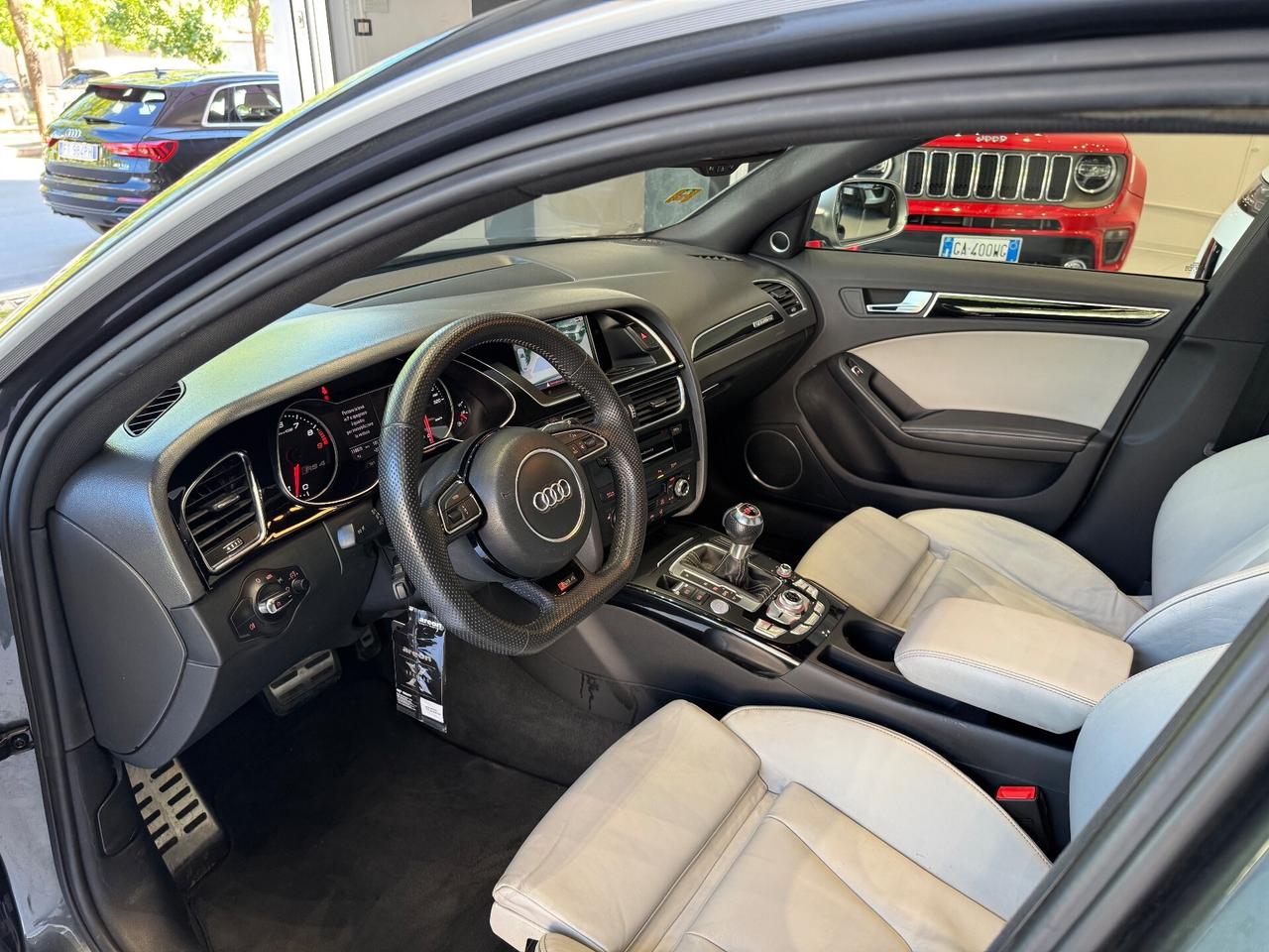 Audi RS4 Avant 4.2 V8 FSI quattro S tronic “TETTO”