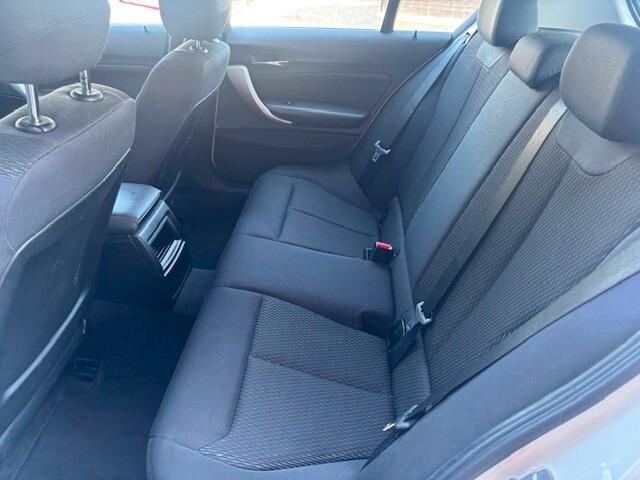 Bmw 114 114i 5p. Sport