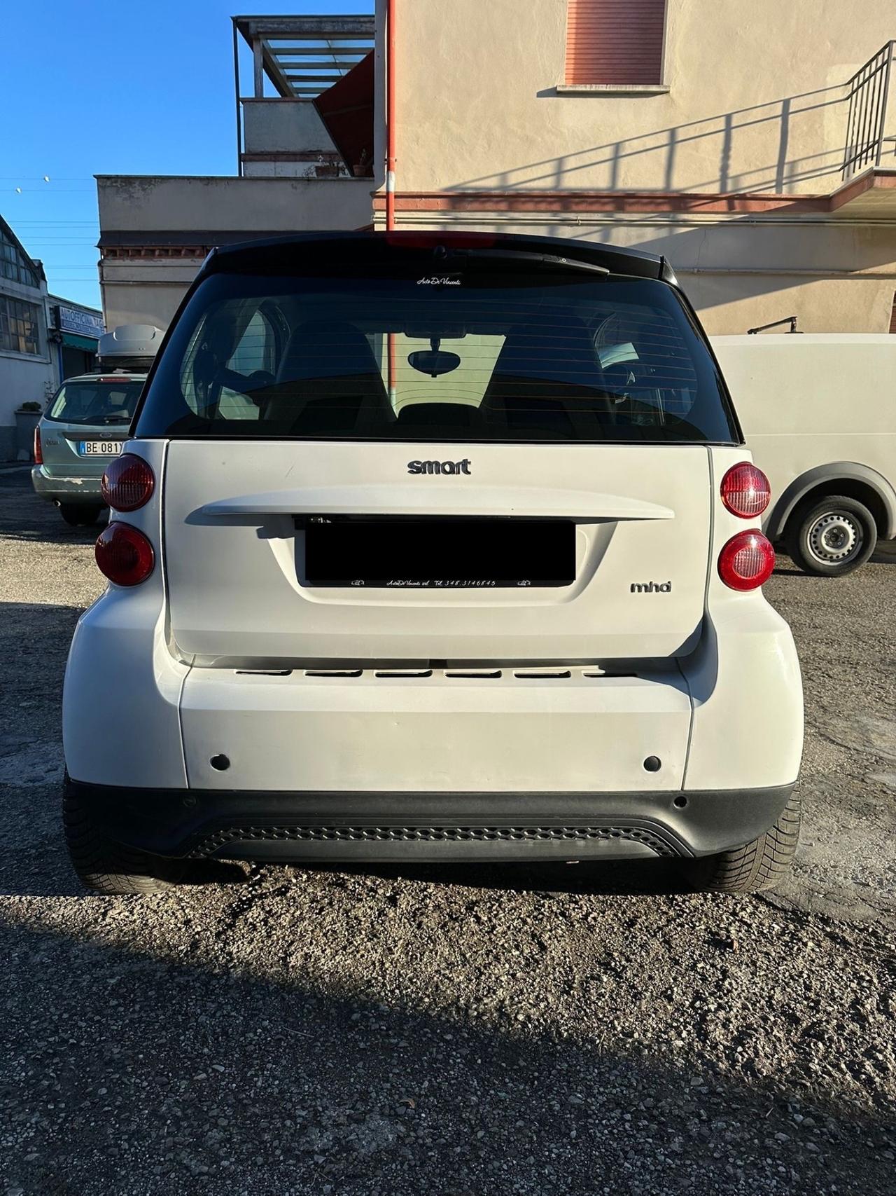 Smart ForTwo 1000 45 kW MHD coupé pure Teen II