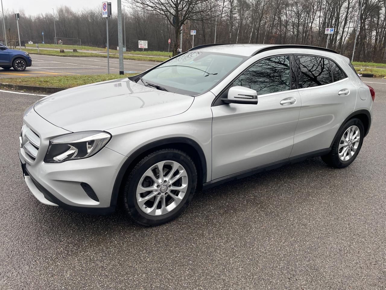Mercedes-benz GLA 180 d Automatik*Navi*Neopatentati*