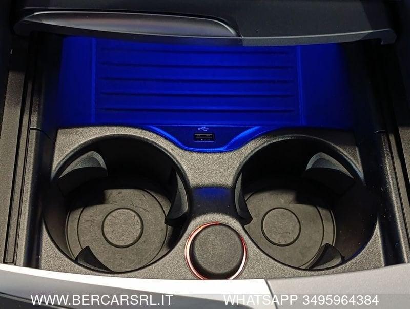 BMW Serie 5 520d 48V xDrive Business*LED*PACCHETTO LUCI*SEDILI IN PELLE*PDC*TELECAMERA*