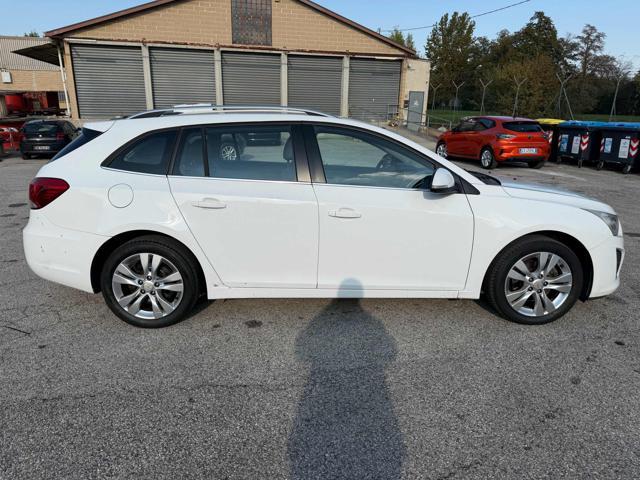 CHEVROLET Cruze 1.7 Diesel Station Wagon Start/Stop LTZ