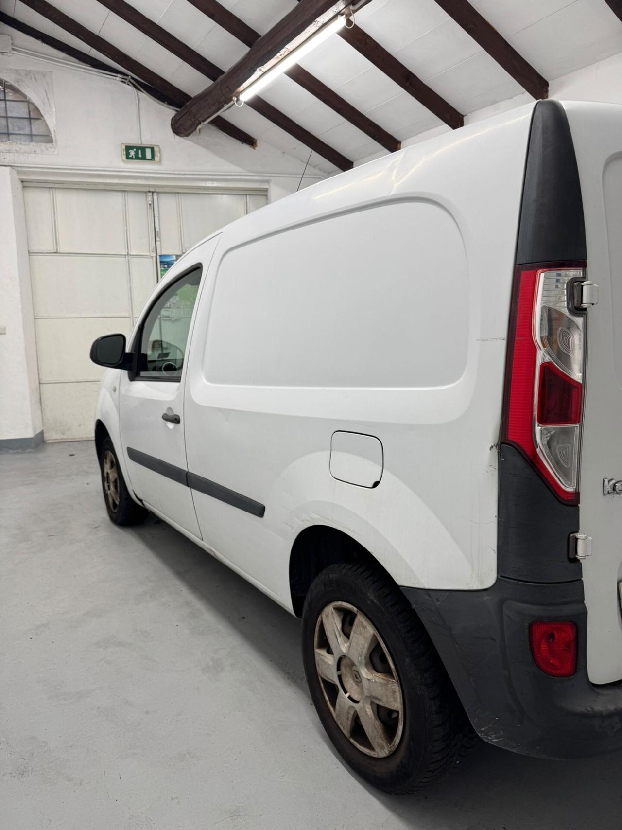 Renault Kangoo 1.5 75 CV