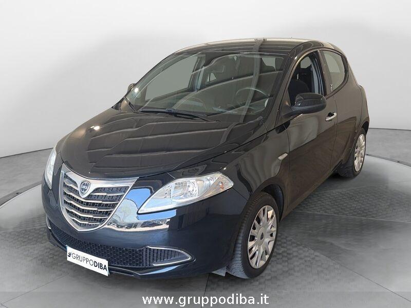 Lancia Ypsilon III 2011 Benzina 1.2 8v silver 69cv