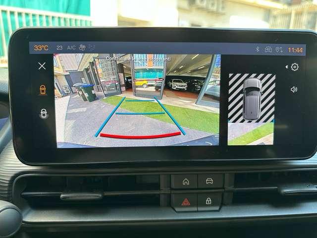 Jeep Avenger 1.2 100cv Altitude + Telecamera + Navi + JBL + Key Less