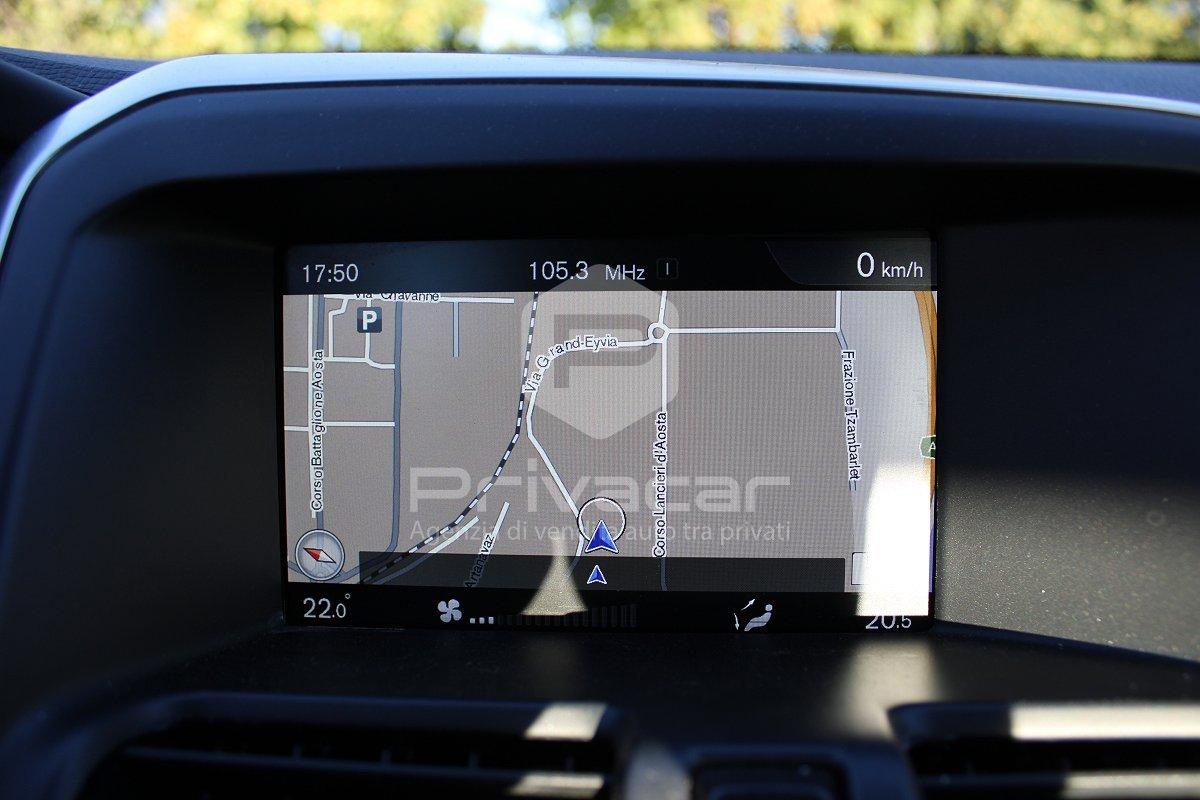 VOLVO XC60 D4 AWD Geartronic Summum
