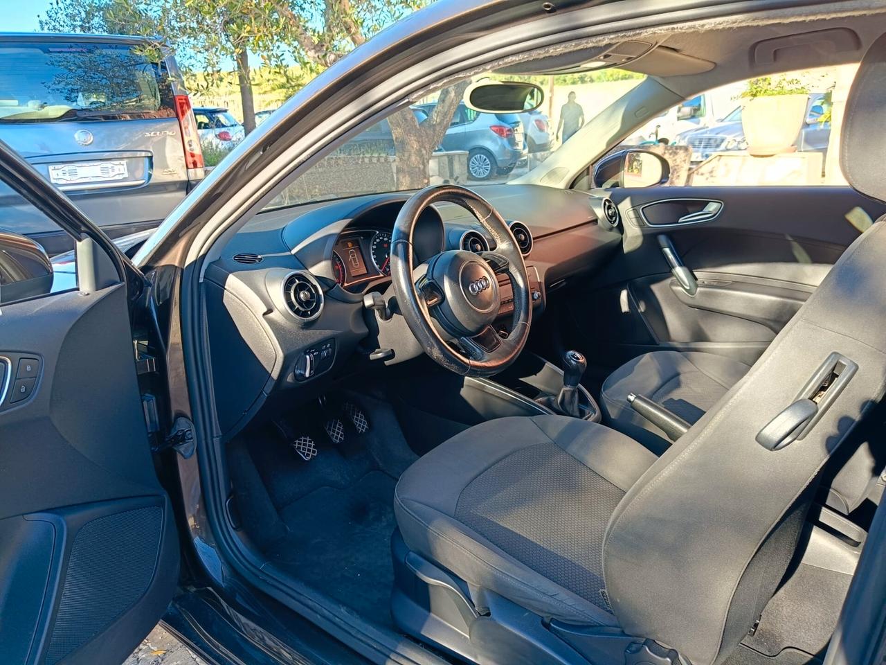 Audi A1 1.6 TDI 105 CV Ambition