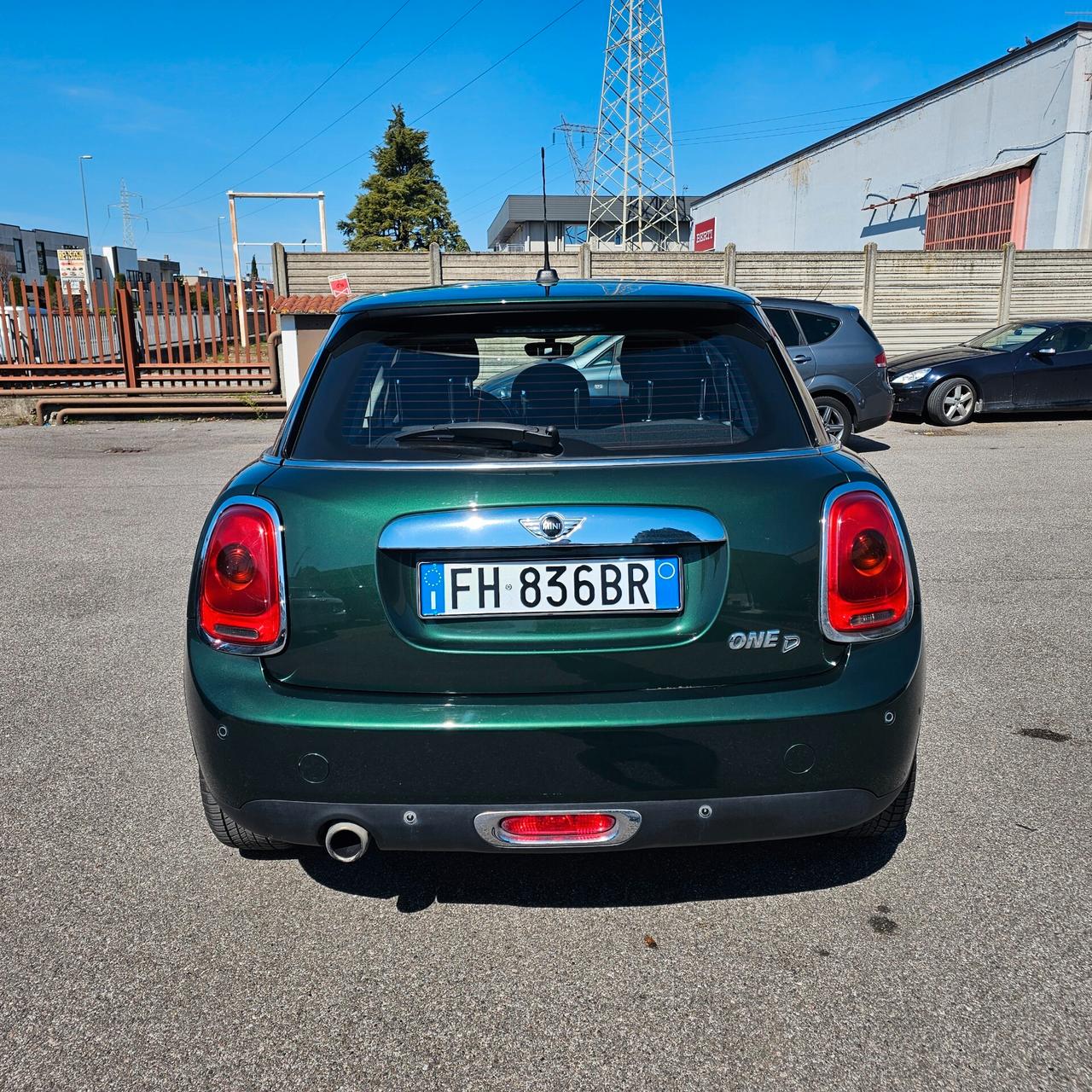 Mini 1.5 One D hype 5p NEOPATENTATI OK