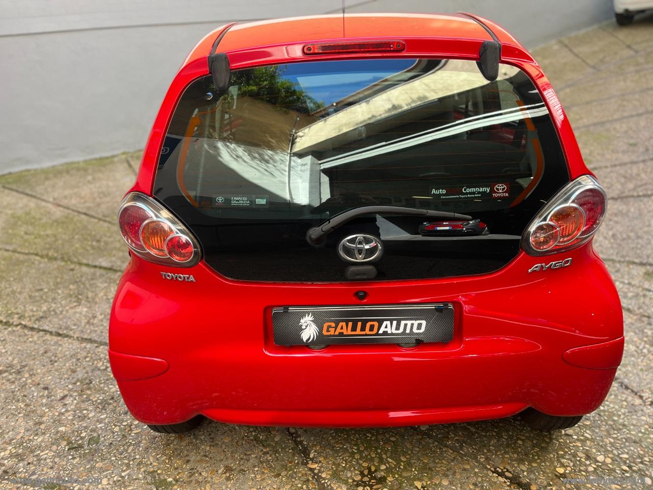 TOYOTA Aygo 1.0 12V VVT-i 5p. Cool Soda Conn.