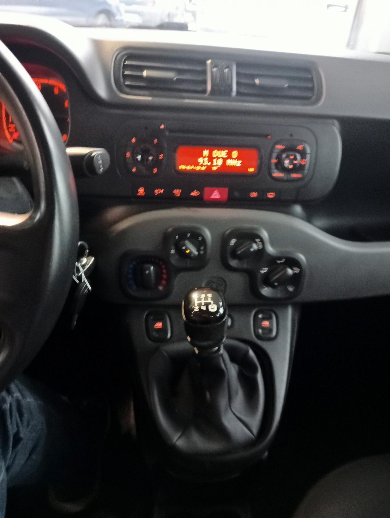 Fiat Panda 1.2 Easy X Neopatentati 2016