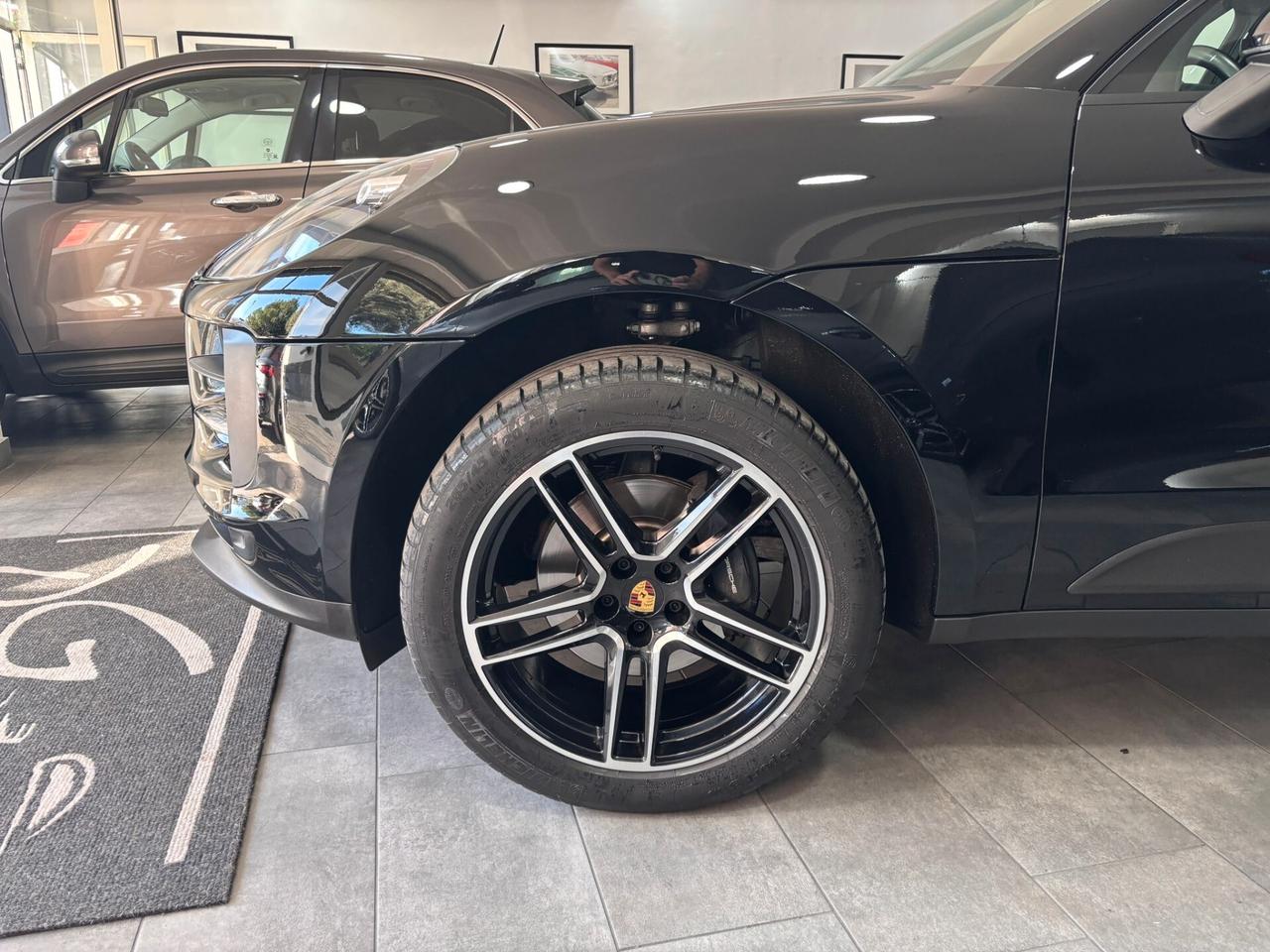 PORSCHE MACAN 2.0 PDK TETTO-NAVI-LED