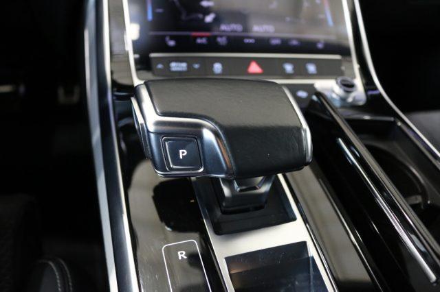 AUDI Q8 50 TDI 286 CV quattro tiptronic S-LINE
