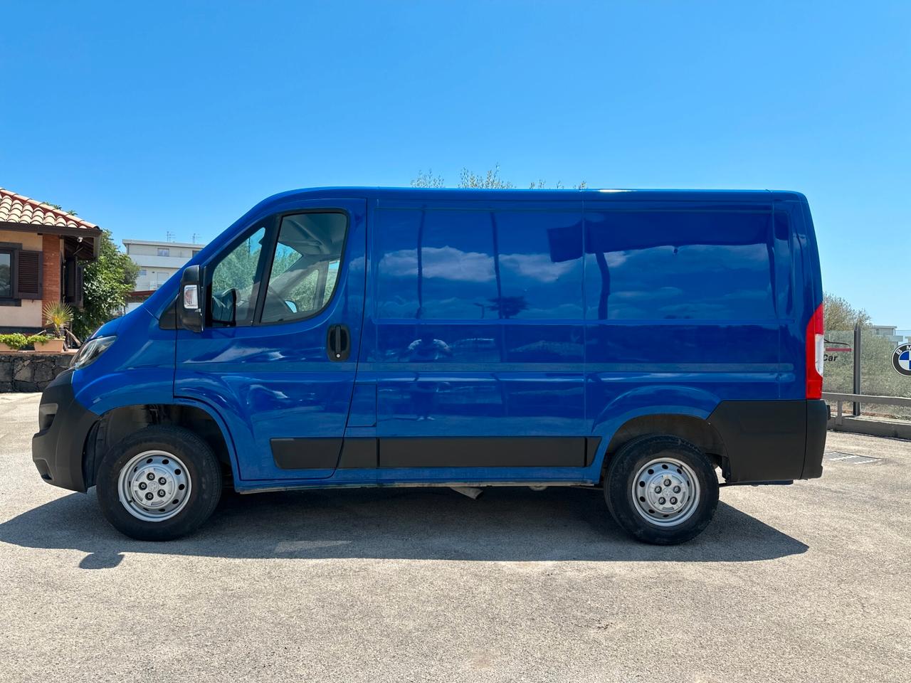 PEUGEOT BOXER 2.0BlueHDi 330L1H1Komfort IVA ESP.