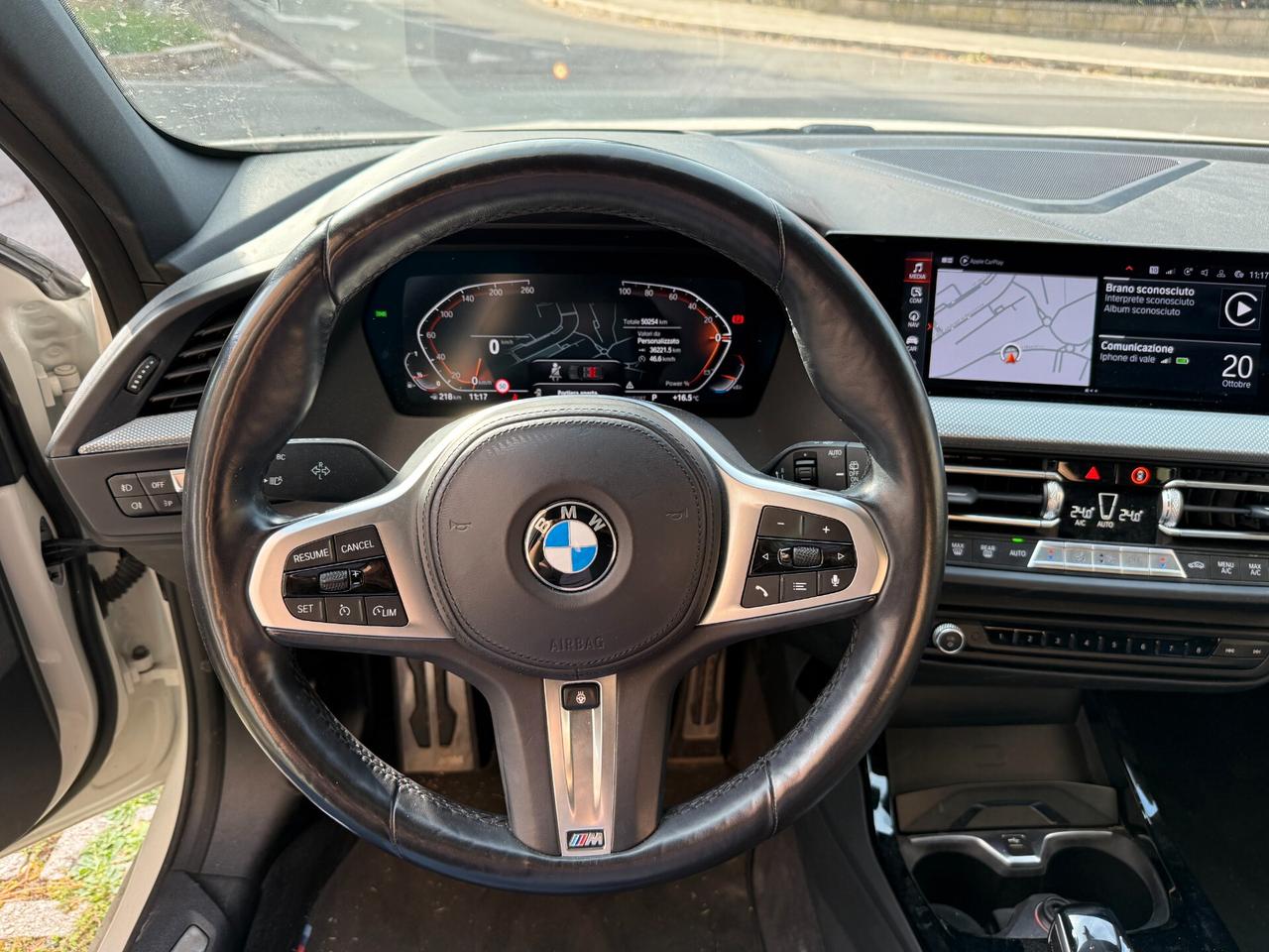 Bmw 118i M Sport Pro full optional, tetto panoramico, sedili a guscio alcantara, tagliandi bmw