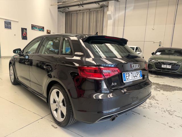 AUDI A3 SPB 1.6 TDI 105 CV S-Tronic S-Line