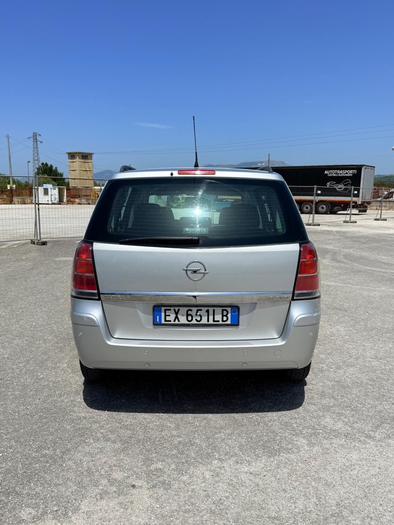 Opel Zafira 1.6 16V ecoM 94CV Cosmo