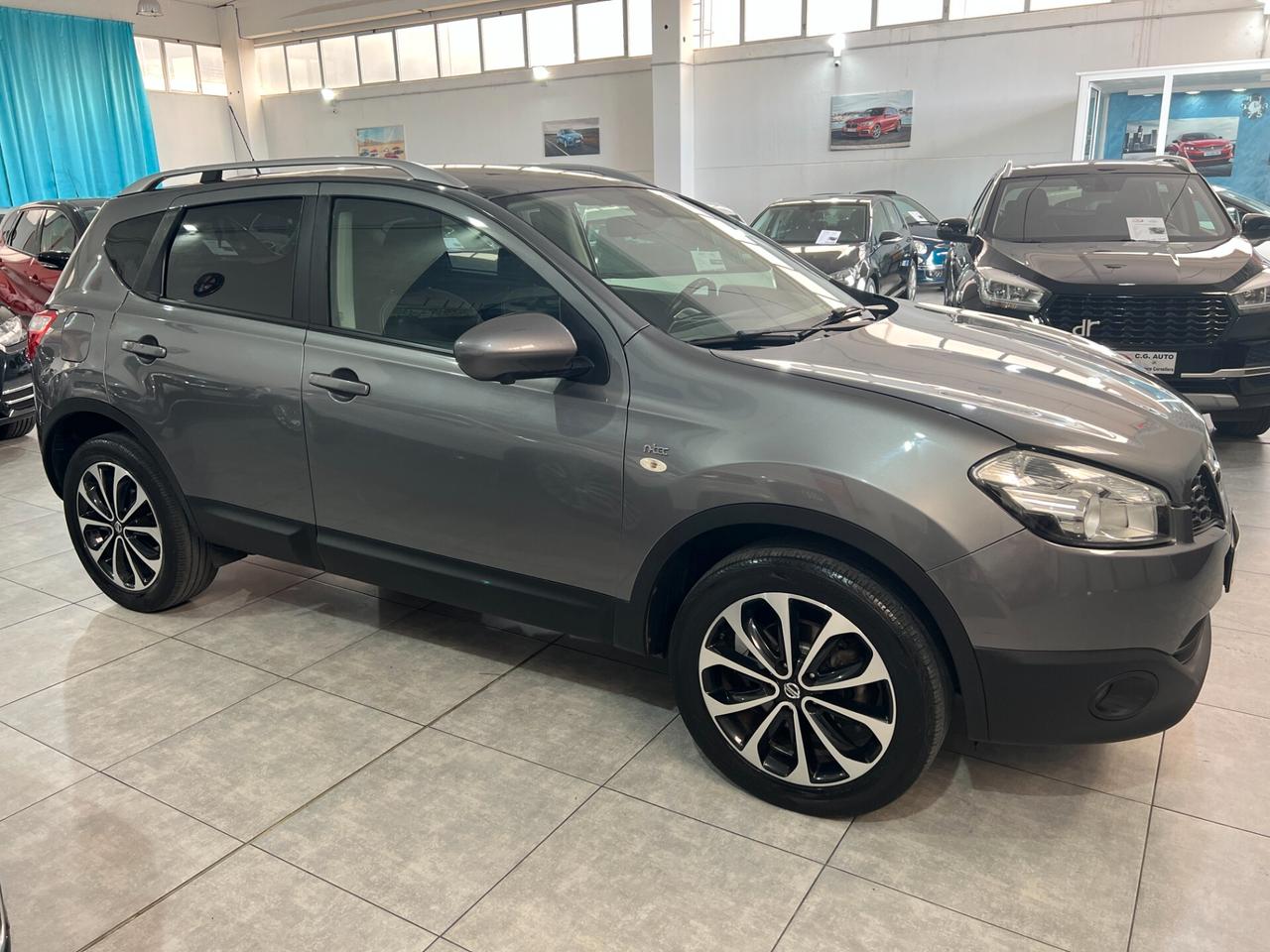 Nissan Qashqai 1.6 131 CV - Tekna - 2012