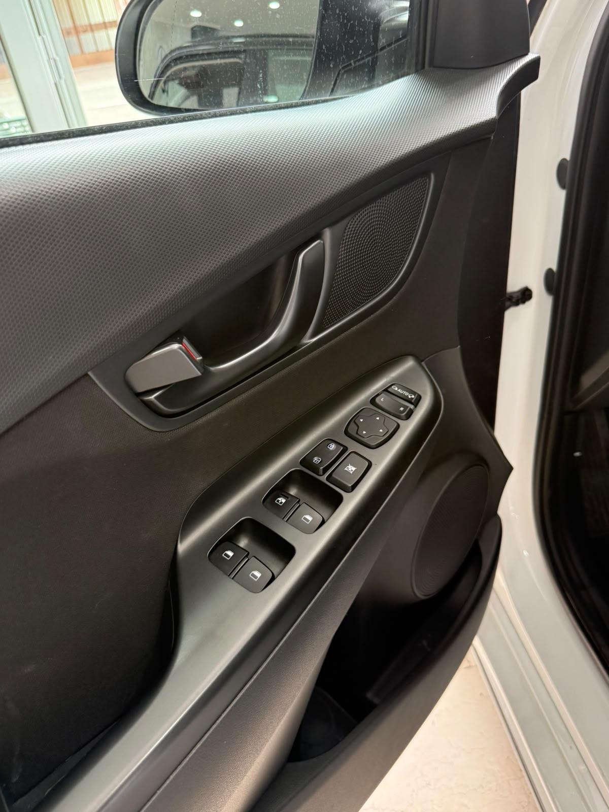 Hyundai Kona 1.0 T-GDI Hybrid 48V iMT NLine