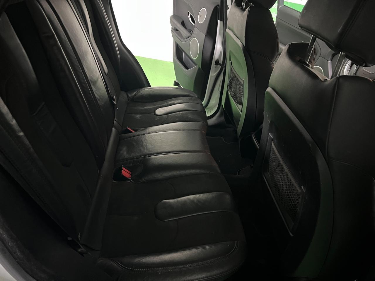 Land Rover Range Evoque 2.2 TD4 5p. Pure