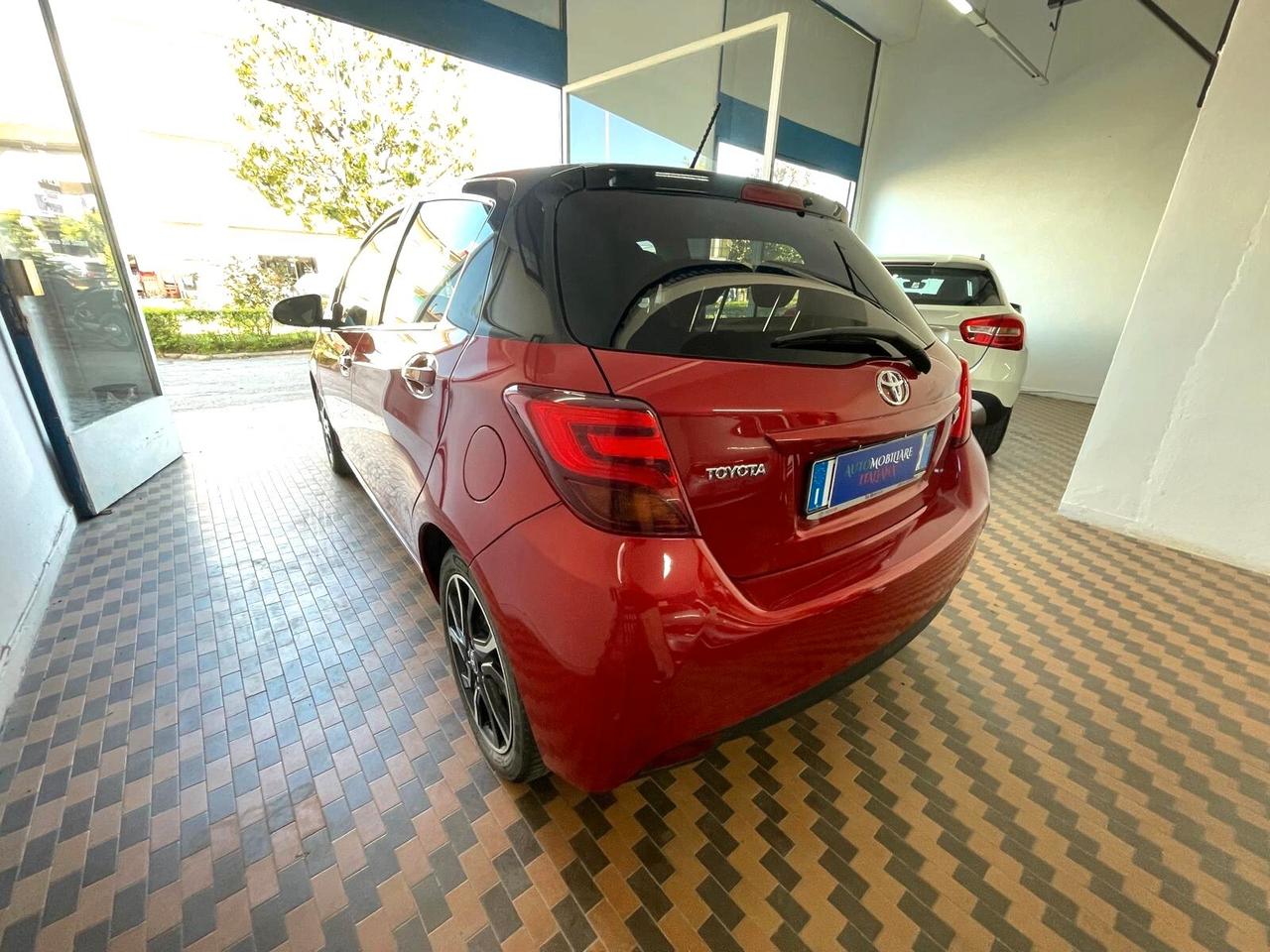 Toyota Yaris 1.0 5 porte Lounge