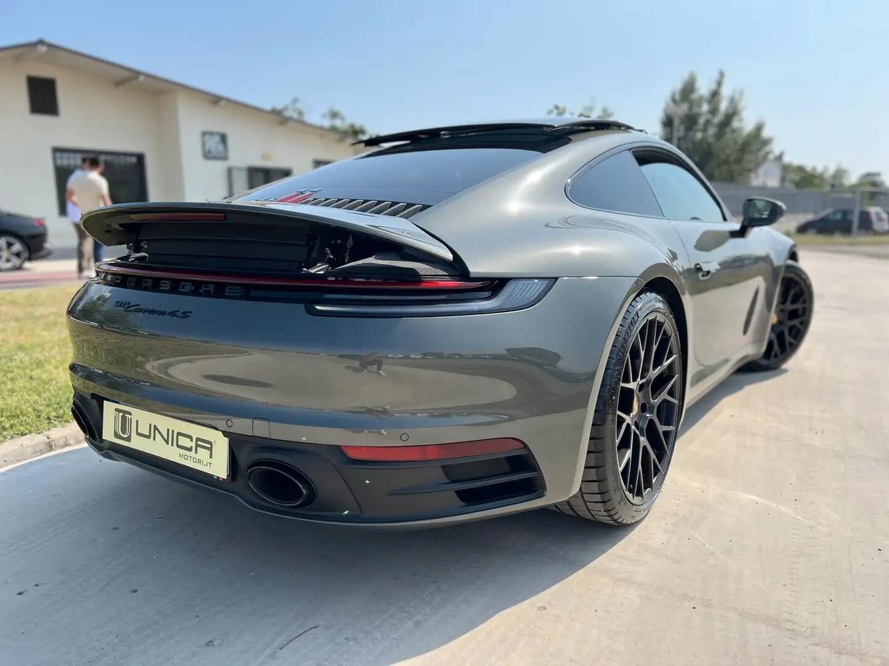 Porsche 911 Carrera 4S