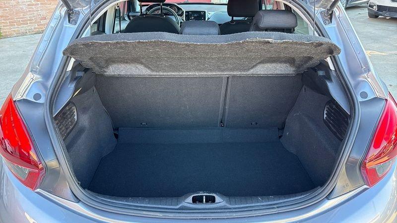 Peugeot 208 I 2015 5 Porte 1.2 PureTech 82cv Signature S&S