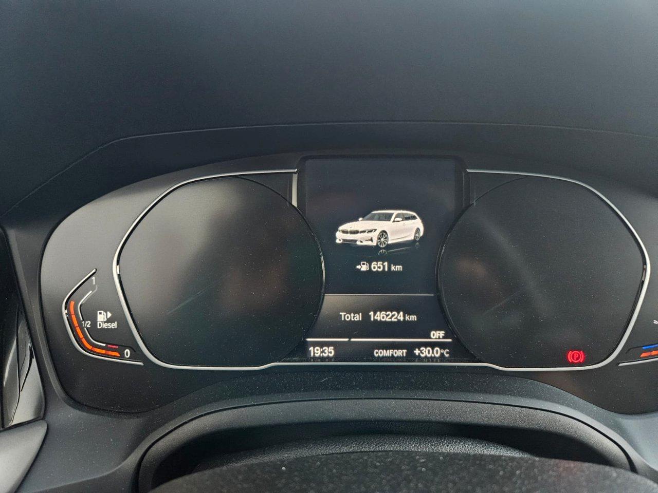 BMW 318 d Touring mhev 48V Business Advantage auto