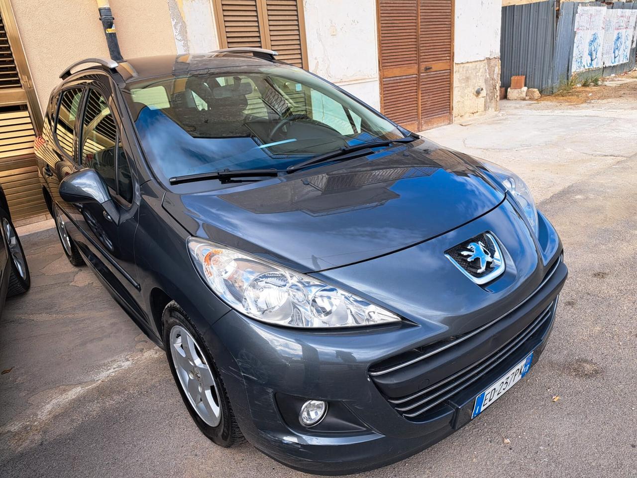 Peugeot 207 1.6 8V HDi 93CV SW X LINE