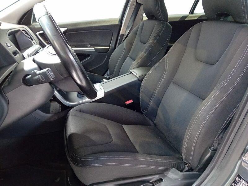 Volvo V60 D2 Geartronic Business