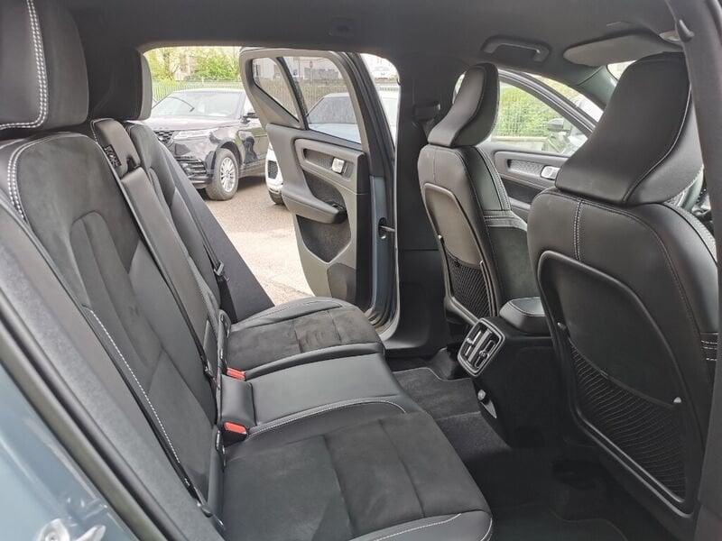 Volvo XC40 XC40 T3 Geartronic Momentum Core