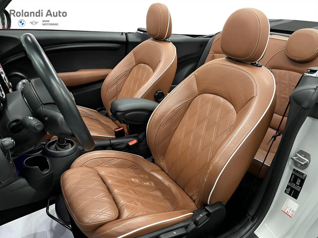 Mini Cooper D Cabrio 1.5 Cooper D Boost Auto